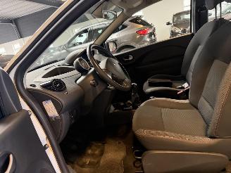Renault Twingo 1.5 dCi Dynamique picture 11