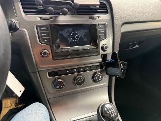 Volkswagen Golf 1.2 TSI Trendline picture 19