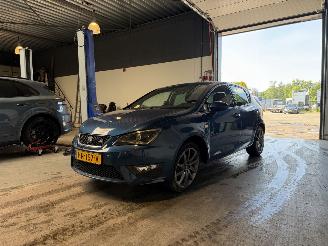 Vaurioauto  passenger cars Seat Ibiza 1.2 TSI FR 2015/5