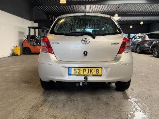 Toyota Yaris 1.0 VVTi Acces picture 4