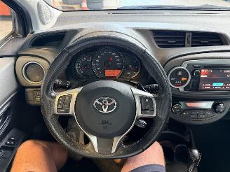 Toyota Yaris 1.3 VVT-i Dynamic picture 22