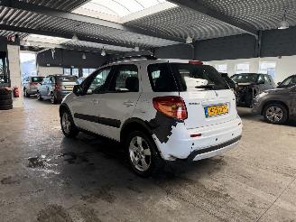 Suzuki SX4 1.6 Exclusive Automaat picture 3
