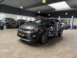 Damaged car Kia Stonic T-GDi ExecutiveLine 2019/5