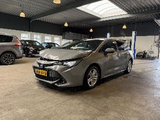 damaged passenger cars Toyota Corolla 2.0 Hybrid Touring Sports 84.000 KM 2022/4