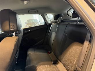 Opel Astra 1.4 Turbo picture 13