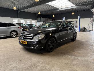 krockskadad bil auto Mercedes C-klasse 180 CGI Avantgarde 2011/1