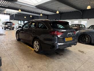 Kia Ceed Sportswagon 1.0 T-GDi MHEV DynamicLine picture 3