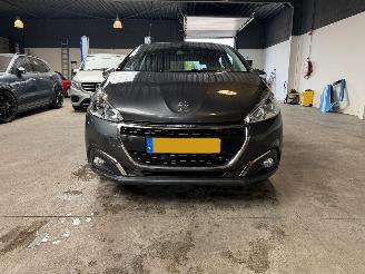 Peugeot 208 1.2 PureTech Allure 1e Eigenaar! picture 8