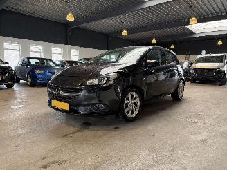 Damaged car Opel Corsa 1.4 Edition NAP! 2015/9