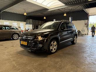 Unfallwagen Volkswagen Tiguan 1.4 TSI Sport&Style DSG! NAP 2014/7