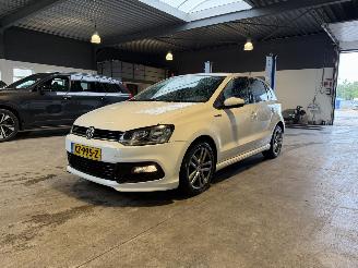 krockskadad bil auto Volkswagen Polo 1.0 TSI Highline 2017/1