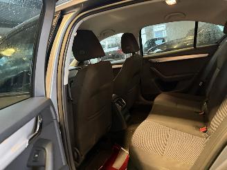 Skoda Octavia 1.2 TSI Greentech Active picture 14