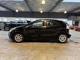 Kia Rio 1.2 CVVT picture 2