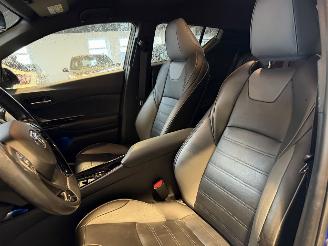 Toyota C-HR 1.8 Hybrid Black Edition picture 19