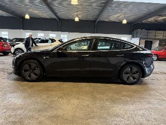 Tesla Model 3 Long Range Dual Motor AWD picture 2