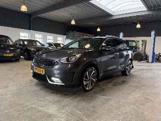 Damaged car Kia Niro 1.6 GDi Hybrid Design Edition 2018/9