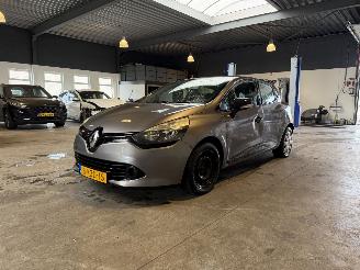 Damaged car Renault Clio 1.5 dCi ECO Authentique 2013/8