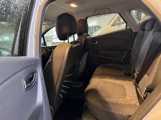 Renault Captur 1.2 TCe 120 EDC picture 14