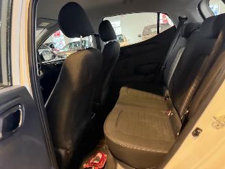 Hyundai I-10 1.0 Comfort picture 14