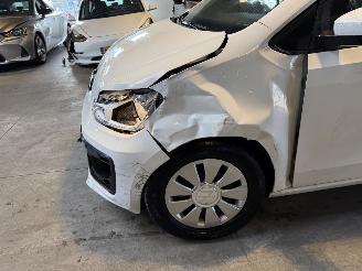 Volkswagen Up! 1.0 BMT move up! picture 14