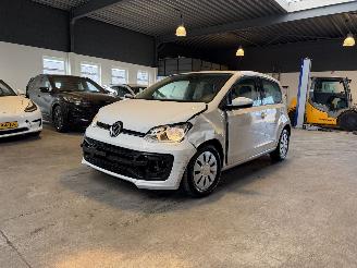 skadebil auto Volkswagen Up! 1.0 BMT move up! 2020/6