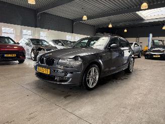 krockskadad bil auto BMW 1-serie 116i Business Line NAP! 2008/2