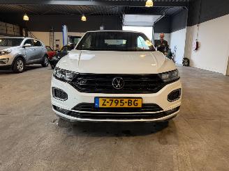 Volkswagen T-Roc Cabrio 1.5 TSI R-Line picture 8