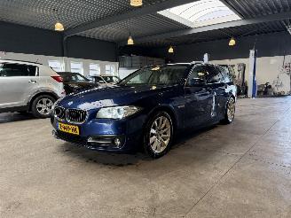 Damaged car BMW 5-serie 520D High Executive 2016/3