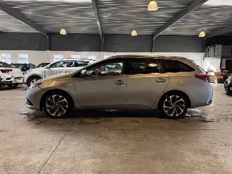 Toyota Auris Touring Sports 1.8 Hybrid Dynamic picture 2