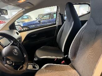 Toyota Aygo 1.0 VVT-i x-play picture 18