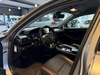 Lexus IS 300h Hybrid Sp. Ed. picture 18