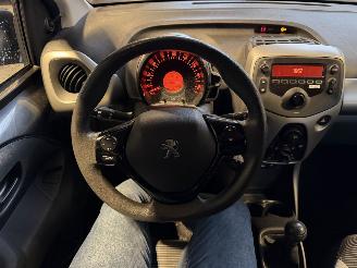 Peugeot 108 1.0 e-VTi Active TOP! picture 19