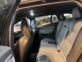Volvo V-60 2.4 D6 AWD Plug-In Hybrid Summum picture 17