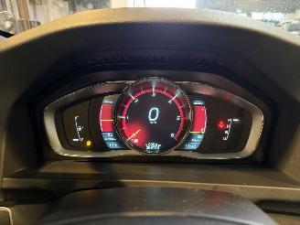 Volvo V-60 2.4 D6 AWD Plug-In Hybrid Summum picture 27