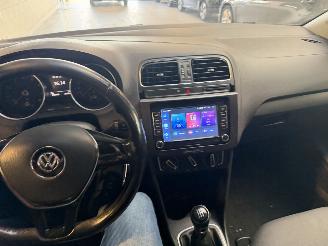 Volkswagen Polo 1.0 picture 21