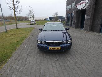 Jaguar X-type 2.2D I4 picture 8