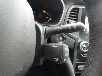 Renault Mégane ESTATE 1.3 TCE INTENS picture 17