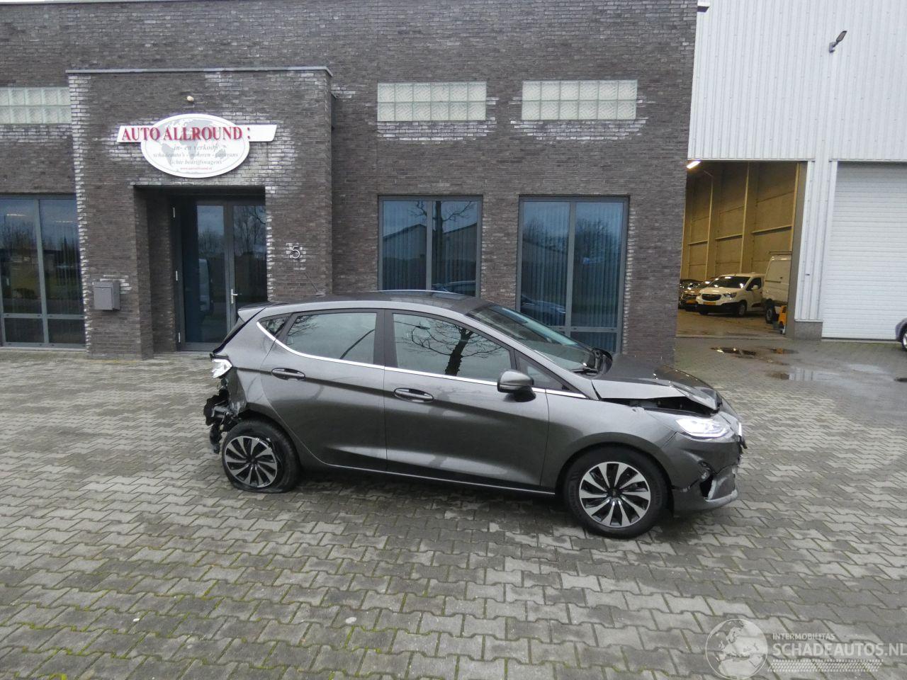 Ford Fiesta 1.0 EcoB.Hy. Tit.