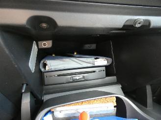 Peugeot 208 1.2 PT Blue Lease picture 20