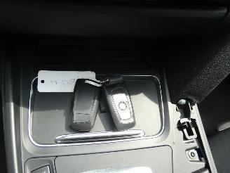 BMW 3-serie Touring 318i Centennial High Executive picture 21
