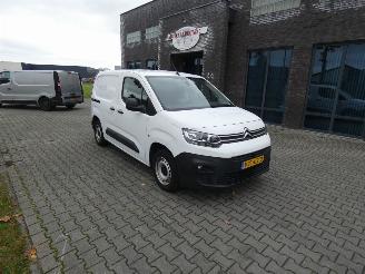Citroën Berlingo 1.6 BlueHDI Club picture 2