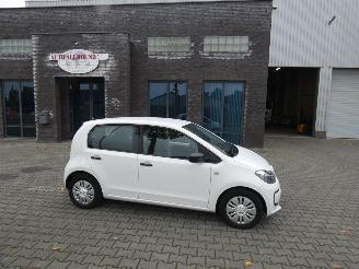 Avarii autoturisme Volkswagen Up! 1.0 take up! BlueM. Schadevrij!! 2013/3