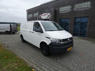 Volkswagen Transporter 2.0 TDI L2H3 Comfortline picture 2
