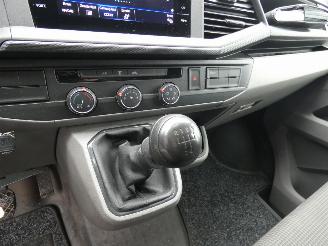 Volkswagen Transporter 2.0 TDI L2H3 Comfortline picture 16