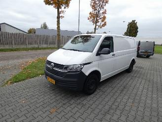 Volkswagen Transporter 2.0 TDI L2H3 Comfortline picture 8
