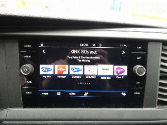 Volkswagen Transporter 2.0 TDI L2H3 Comfortline picture 19