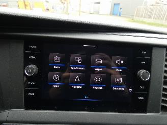Volkswagen Transporter 2.0 TDI L2H3 Comfortline picture 26