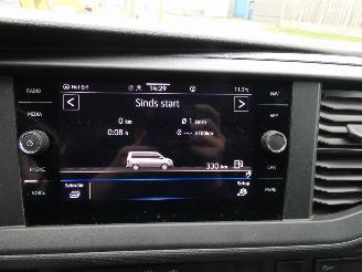 Volkswagen Transporter 2.0 TDI L2H3 Comfortline picture 23