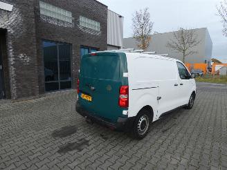Opel Vivaro 2.0 CDTI L2H1 Edit. 3Persoons picture 3
