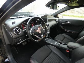 Mercedes A-klasse 180 Ambition AMG line picture 12